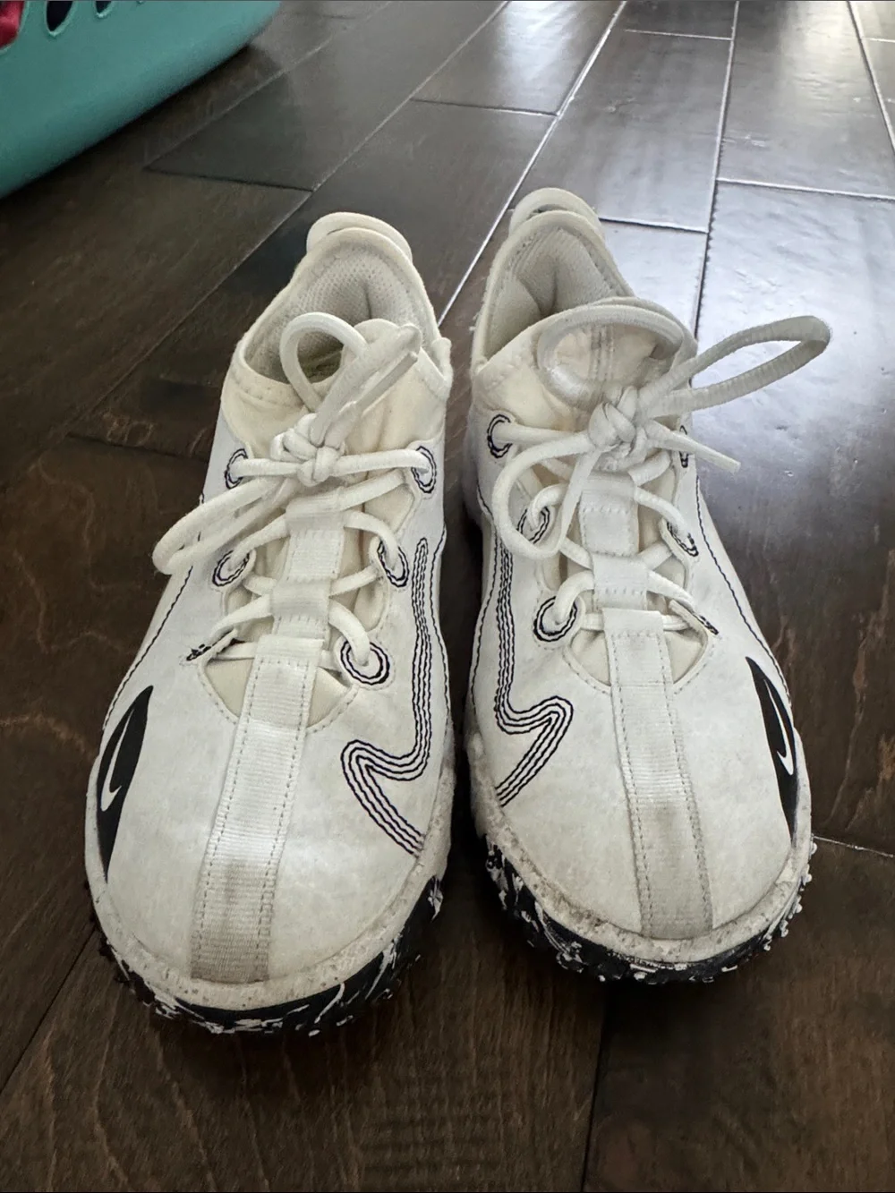 Nike Kids Size 2 Turf Shoes